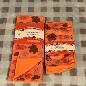 6 Microfiber Dishcloths with a Microfiber Drying Mat NIP